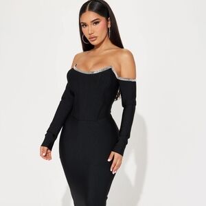 Fashion Nova Bandage Black Off-Shoulder Silver Trim Midi Dress. Size L